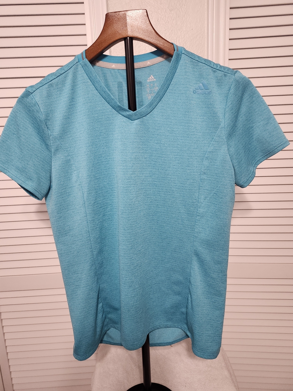 adidas Womens  V-Neck Athletic Tee in Aqua Blue